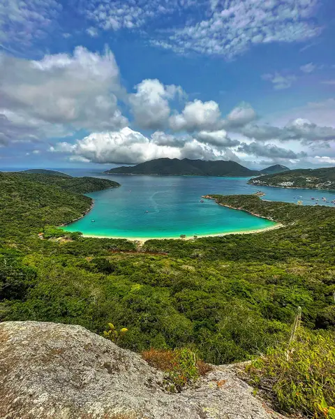 Passeio de buggy em Búzios percorrendo 8 praias e 3 mirantes com vista panorâmica da costa