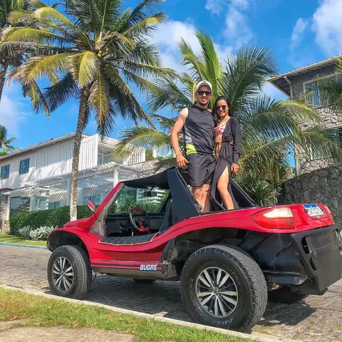 City tour en buggy en Búzios — la forma más inteligente de conocer la península para hispanohablantes comparado con Uber van y taxi